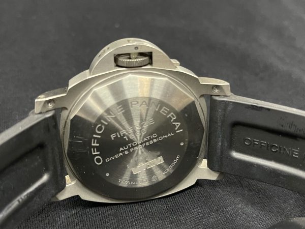 Panerai Luminor Submersible Pam 25 00025 Full Set Titanium Hobnail 2011 Model - Image 7